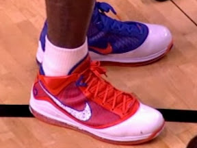 timeline 100110 shoe lebron7 hwcorange 2009 10 Timeline