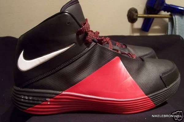 Unreleased Nike Soldier IV Black and Red Wear Test Sample