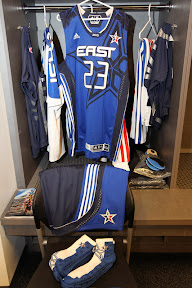 lebron james nba 100214 all star dallas 03 2010 NBA All Star: D Wade and LeBron lead EAST in Front of 108k