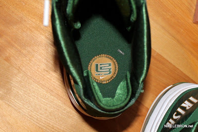nike air max lebron 7 pe svsm away 2 08 Air Max LeBron VII (7) SVSM Away Player Exclusive Showcase