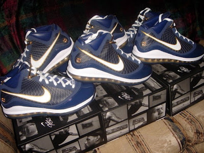 nike air max lebron 7 pe university of akron 5 05 After the Drop: Nike Air Max LeBron VII Akron Zips Close Ups