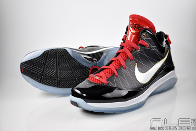 Nike LeBron VII P.S. Release Dates 2x April, 1x May, 1x June lebron7 ps black red white part two 15 web Nike LeBron VII P.S. Release Dates 2x April, 1x May, 1x June