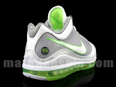 nike air max lebron 7 low new ss dunkman 2 01 Nike Air Max LeBron VII Low Grey & Mean Green aka Dunkman