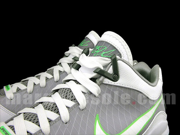 Nike Air Max LeBron VII Low Grey amp Mean Green aka Dunkman