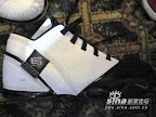 Sample - White/Black Sample - White/Black