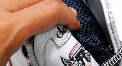 nike zoom lebron 6 pe olympic united we rise 9 09 Detailed Look at the Zoom LeBron VI USAB UWR General Release