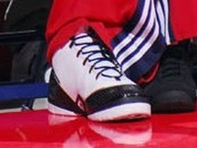 timeline 081022 shoe soldier2 remix 1 2008 09 Timeline