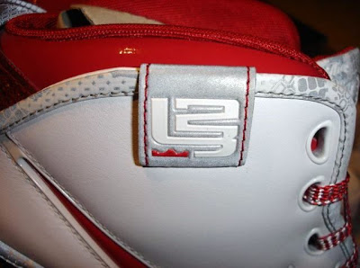 nike zoom lebron 6 gr white crimson grey 3 07 Ohio State in Disguise   Secret Meaning of Zoom LeBron VI Home Edition