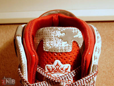 nike zoom lebron 6 pe cleveland home 1 02 An Exclusive Look at LeBron James ZLVI Home Player Exclusive