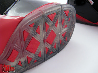 Ohio State Buckeyes Nike Zoom Soldier II Away Showcase lbj soldier ii pe osu away5 38 Ohio State Buckeyes Nike Zoom Soldier II Away Showcase