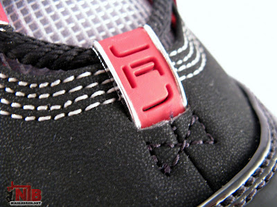 Ohio State Buckeyes Nike Zoom Soldier II Away Showcase lbj soldier ii pe osu away5 27 Ohio State Buckeyes Nike Zoom Soldier II Away Showcase
