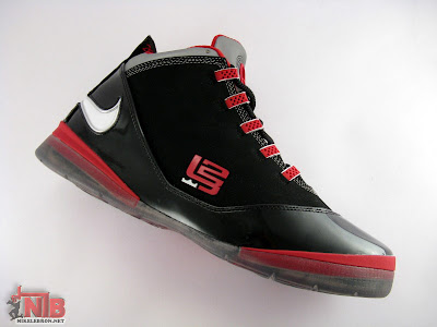 lbj soldier ii pe osu away5 22 Ohio State Buckeyes Nike Zoom Soldier II Away Showcase