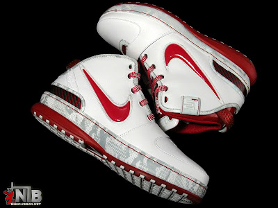 Ohio State Buckeyes Nike Zoom LeBron VI aka Home PE Showcase nike zoom lebron 6 gr white crimson grey 4 76 Ohio State Buckeyes Nike Zoom LeBron VI aka Home PE Showcase
