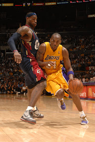 lebron james nba 090119 cle at lal 23 Kobe Bryant vs LeBron James   The Never Ending Story