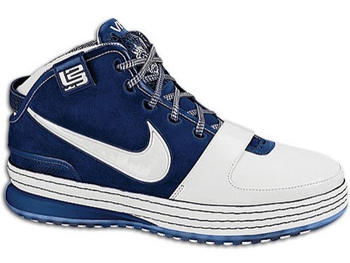 lebron shoes. 2) LeBron 2#39;s