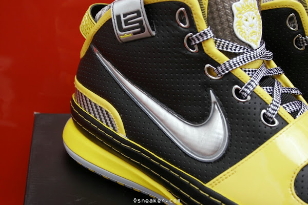New York Exclusive Nike Zoom LeBron Six TAXI New Photos
