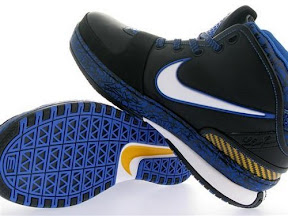 nike zoom lebron 6 gr black blue maize 6 05 Release Date Reminder: Ohio State and Royal Zoom LeBron VI
