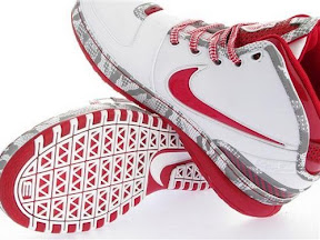 nike zoom lebron 6 gr white crimson grey 6 05 Release Date Reminder: Ohio State and Royal Zoom LeBron VI