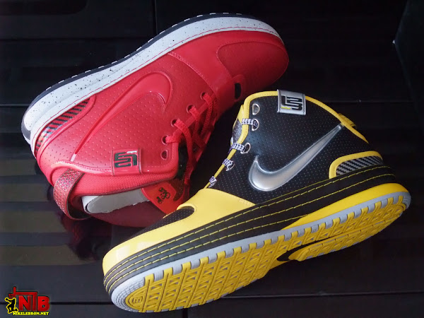 NYC Themed 8211 Big Apple and Taxi Zoom LeBron 6s