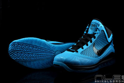 Nike Air Max LeBron VII NBA All Star Game Exclusive Showcase lebron7 all star 11 web Nike Air Max LeBron VII NBA All Star Game Exclusive Showcase