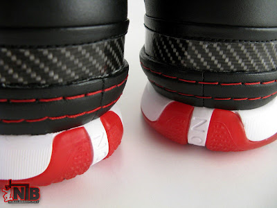 nike zoom lebron 6 gr black white red 16 31  A Common Colorway For An Extraordinary Sneaker