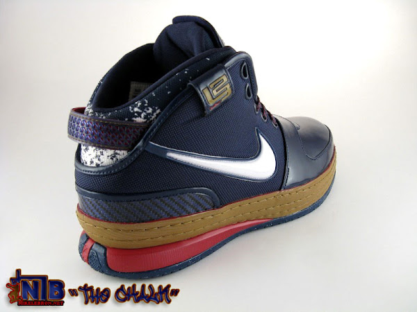 Nike Zoom LeBron James VI Chalk Edition Showcase