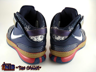 Nike Zoom LeBron James VI Chalk Edition Showcase lebron6 the chalk 13 web Nike Zoom LeBron James VI Chalk Edition Showcase
