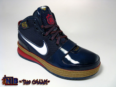 Nike Zoom LeBron James VI Chalk Edition Showcase lebron6 the chalk 26 web Nike Zoom LeBron James VI Chalk Edition Showcase