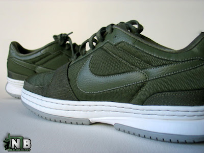 A Second Look at the Army Nike Zoom LeBron VI Low Sample nike zoom lebron 6 low ss white army green 2 07 A Second Look at the Army Nike Zoom LeBron VI Low Sample