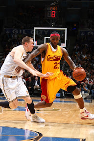 lebron james nba 090402 cle at was 02 LeBron Best in March. Cavaliers Lose Two Straight.