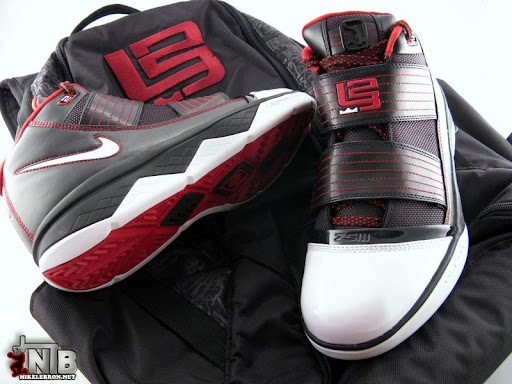 nike zoom soldier 3 gr black lebron james shoes soldier 3. nike zoom soldier 3 gr black