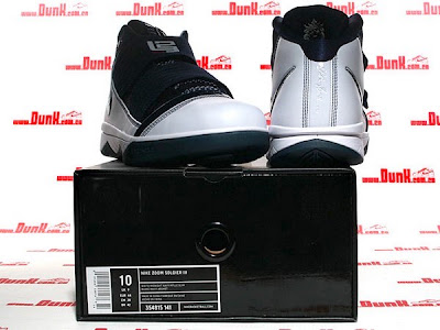 nike zoom soldier 3 gr white navy red 3 06 White Midnight Navy Nike Zoom Soldier 3 Hits Retail in China 