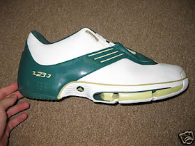 King Lebron James Logo