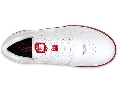 Nike Zoom LeBron VI Low White/Varsity Red Black Available at Finishline nike zoom lebron 6 low gr white black red 1 06 Nike Zoom LeBron VI Low White/Varsity Red Black Available at Finishline