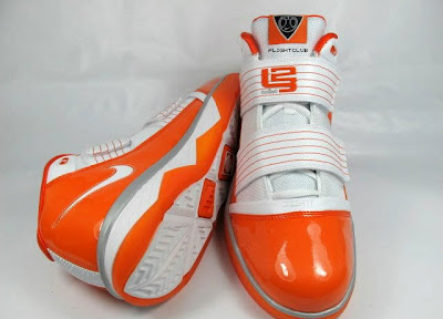 Zoom Soldier III TB (Team Bank) 367183 119 Actual Photos nike zoom soldier 3 tb white orange 1 10 Zoom Soldier III TB (Team Bank) 367183 119 Actual Photos