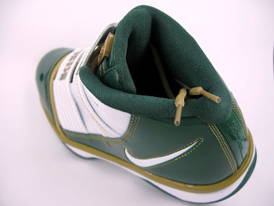 nike zoom soldier 3 pe svsm home 1 05 Upcoming Zoom Soldier III High School Pack   SVSM & CTK