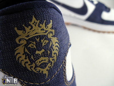 Nike Zoom LeBron VI Low White / Navy / Light Brown Denim lebron6 low navy denim 20 web Nike Zoom LeBron VI Low White / Navy / Light Brown Denim
