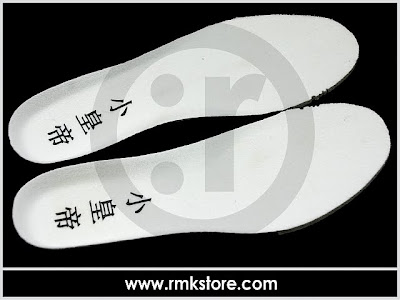 nike air max lebron 7 gr china white gold 4 10 Nike Air Max LeBron 7 VII White Gold China Edition