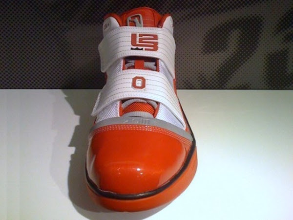 First Look at the Ohio State University Nike Zoom Soldier III