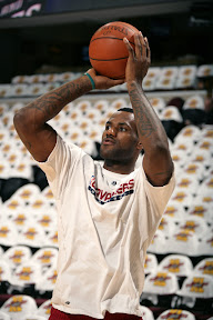 Cavs Lose in the Season Opener. LeBron Breaks out the Black VII. lebron james nba 091029 cle vs bos 21 Cavs Lose in the Season Opener. LeBron Breaks out the Black VII.