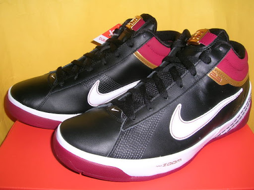 new lebron james shoes 2011. nike zoom lebron ambassador 2