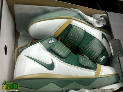 nike zoom soldier 3 pe svsm away 2 05 Zoom Soldier III   SVSM Away Player Exclusive   Second Look