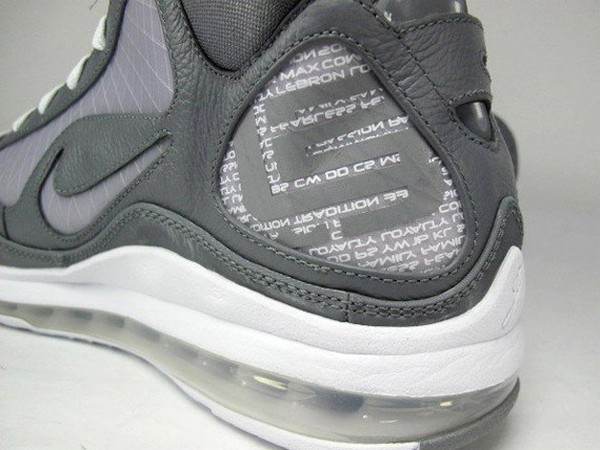 Nike Air Max LeBron VII 7 375664002 Cool Grey  White