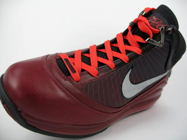Final Preview of the Christmas Air Max LeBron VII 20 Mark Up