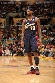 lebron james nba 091225 cle at lal 38 LeBron, Cavs Shine in Rout of Kobe, Lakers. LBJ Debuts the Xmas VII.