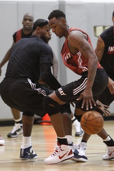Miami Heat Team Practice LeBron James amp Nike Zoom Soldier IV