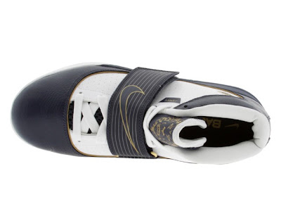 LeBrons Nike Zoom Soldier IV White/Navy/Gold Detailed Look nike zoom soldier 4 gr white navy gold 2 03 LeBrons Nike Zoom Soldier IV White/Navy/Gold Detailed Look