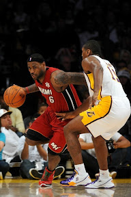 lebron james nba 101225 mia at lal 12 LeBron Has Triple Double Jaws With Kobe as Heat Take Down Lakers on Christmas Day