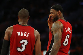 lebron james nba 101225 mia at lal 14 LeBron Has Triple Double Jaws With Kobe as Heat Take Down Lakers on Christmas Day