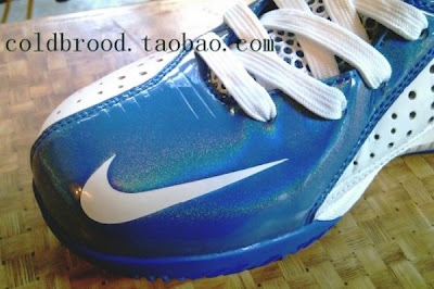 First Look: Nike Max LeBron Soldier V (5) White/Black/Royal nike max soldier 5 tb white royal 1 04 First Look: Nike Max LeBron Soldier V (5) White/Black/Royal